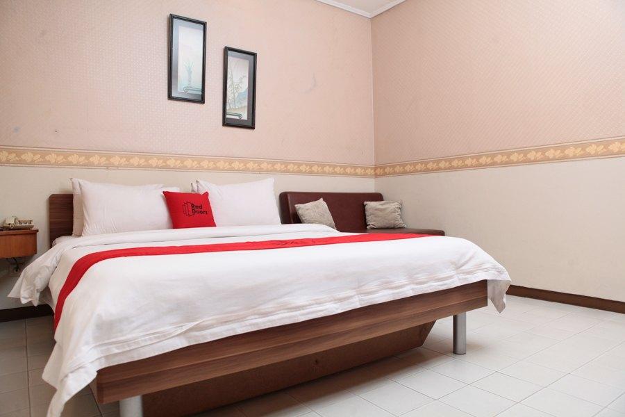 Reddoorz Plus @ Sukamulya Pasteur 2 Bandung Exterior foto